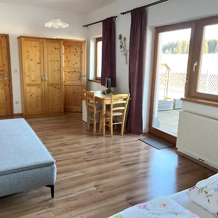 Seeblick 3* Zeutschach