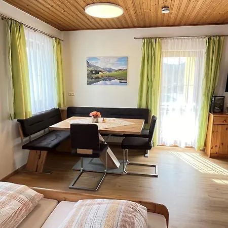 Seeblick Affittacamere 3*