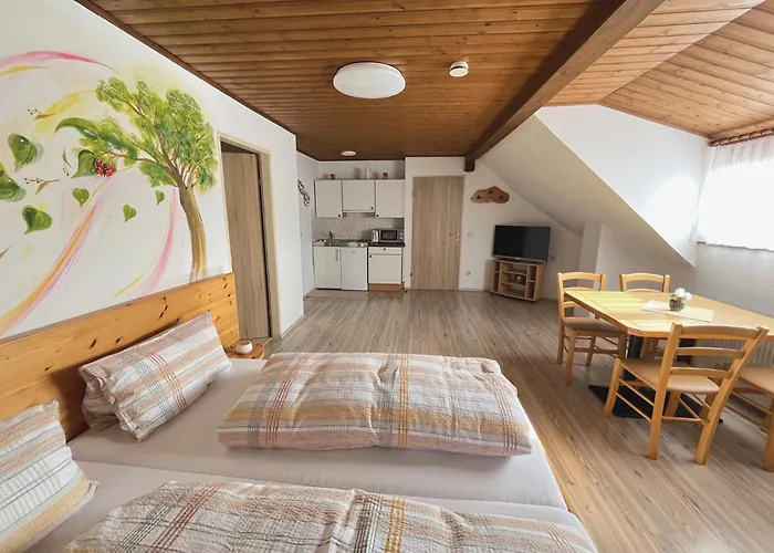 Seeblick ゲストハウス Zeutschach